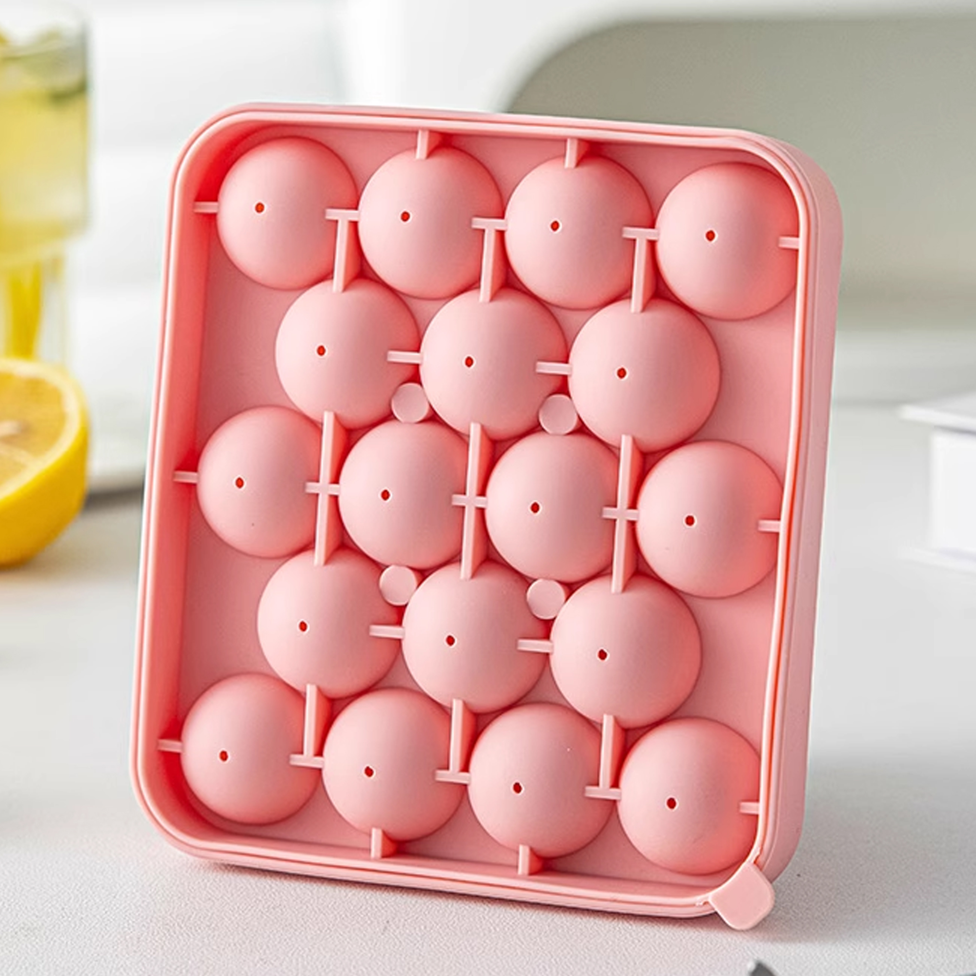 Maylive-Ice Cube Moulds-Ice Cube Tray, Flexible Silicone 18 Ice Balls Maker with Lid BPA Free Easy-Release Ice Cube Trays for Freezer.